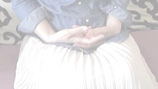 FC2PPV 1438798 【個人撮影】あきほ41歳 ご近所系リアル感抜群の子持ち奥様に大量中出し jav