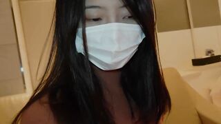 FC2PPV-1446475 【個人撮影】清楚で長い黒髪の美人妻が救済希望の中出し円光