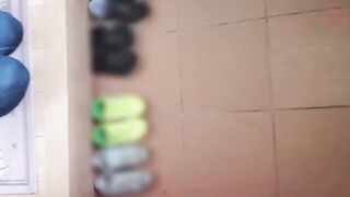 FC2PPV 【個人】お子さんに気づかれぬよう必死に声を堪えるがあまりの巨根に身体が反応してしまい jav