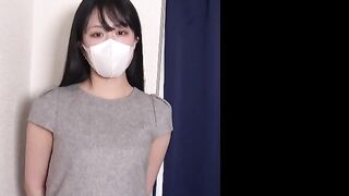 FC2PPV 4656261 迄半額【無・完全素人】超美人・百貨店販売員は、おじさんの言いなりにいじられ、舐められ、おもちゃで遊ばれ jav