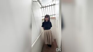 FC2PPV 4659306 まで限定半額!大量搾乳w最後は顔射からのWピースでフィニッシュ！経験が乏しい新婚妻にTシャツ jav 2