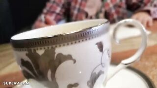 FC2PPV 4666539 お金欲しさに旦那に内緒で融資求め、世間知らずの奥さんは旦那以外の男で大量潮吹きをしながら他人汁を子宮内に大量中出 jav