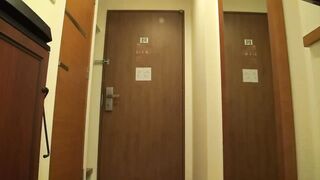 FC2PPV 703040 【個人撮影】黒髪でスレンダーな、献身的で可愛い女子大生の千佳ちゃんに中出し jav