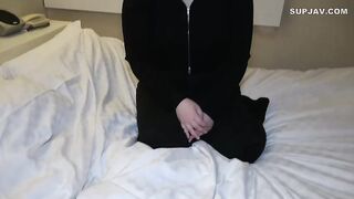 FC2PPV 4685701 ※20日まで初回限定80％OFF※【無修正】【顔出し】身内がやらかしたせいで脱ぐことになった巨乳の豊満ボディの若妻は jav