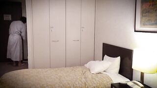 아줌마 마사지사를 노리는 음탕한놈 jav