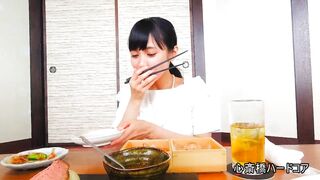 FC2PPV 1550774 ミニ系淫乱爆乳人妻と中出し不倫！卒業すぐセレブ婚した若妻は、焦らして膨らんだ巨大生チ●ポを生膣でシゴいて潮吹き絶頂 jav