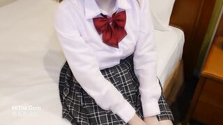 FC2PPV 1569676 【個撮】妹の友達とまたヤッてしまった！調子に乗ってブルマ履かせて着衣エッチで生パコ中出し jav