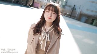 FC2PPV 1573598 【3日間限定】18歳看護学生ほぼ処女。1度も手入れがされていない超剛毛のおまんこから本気汁垂れ流す【訳アリ美少女】 jav