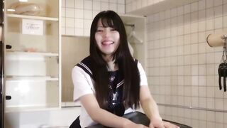 FC2PPV 4706738 【EP4】【無】診察台でじっくり観察、生挿入、大量口内射精！倍率2000倍の国民的アイドル内定済み jav