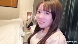 FC2PPV 4707284 激激かわ保育学生ちゃんのぱいぱんぴるまんこに1週間溜めた特濃せいしをぶち込み。お腹押したらすぐイッちゃうの可愛すぎて昇天 jav