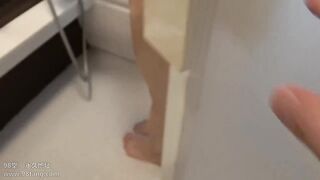 FC2PPV 1586111 【初回限定1980】地方の二十歳の苦学生❤️緊張しててもフェラはお上手❤️生活の為・・オジサンの勃起チンポ生挿入 jav 2