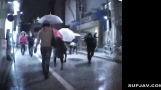 FC2PPV 4714117 【ゲッター・未修正】カラオケでガチイキ潮噴射!!癒し系美巨乳ギャルに巨根生F生挿入!!アイドル顔で感度敏感 jav