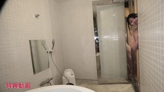 FC2PPV 4715119 【無修正】＜むちむち巨乳♡＞巨乳でえっちな＊が入浴潜望鏡フェラチオ責め～口いっぱいに頬張ってむしゃぶりつく姿は破壊力抜群 jav