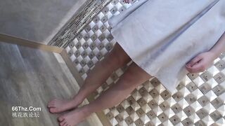 FC2PPV 1592107 傷心中のぴえん女子を元気づけるべく、オジサンチンポでたっぷり可愛がってあげました♥♥ jav