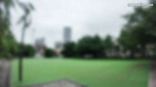 FC2PPV 4717853 【22迄990pt】【初撮】21歳ランニング部Gカップ後輩　試合前に色白美裸体をオイルマッサージする【先輩の巨根で慰めてください…】 jav