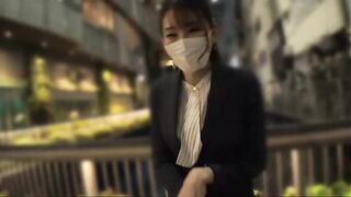 FC2PPV 4716328 【特典付き】究極のモデル体型！濃厚ベロチュー手コキからの乳首舐めで翻弄！ jav