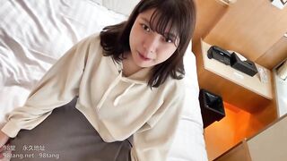 FC2PPV 1595157 【完全素人】今まで1人としか付き合ったことがない健全美少女に極太バイブ挿入で生中エッチ jav