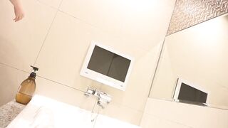 FC2PPV 4720842 【10000→3800pt】こっそり応募？！細いのにEカップ？？モデルさんで崩壊スターレイルのクラーラ！美ぼでぃ晒して紐パンひっ jav 3