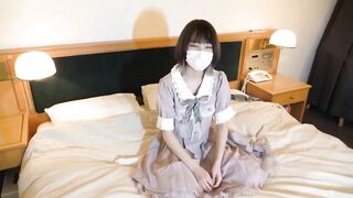 FC2PPV 4722992 【素人個撮】【無修正】【3ｐ】クンニオモチャ責めナマ連続中出しココロもカラダも華奢な１８歳 jav