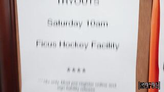 The Locker Room 하키녀