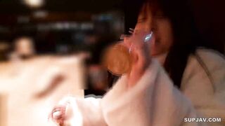 FC2PPV 4732148 ※30日まで初回限定70％OFF※【無修正】恥ずかしがり屋な可愛い若妻と再開。いつもの元気いっぱいな姿とは対照的なエロ jav