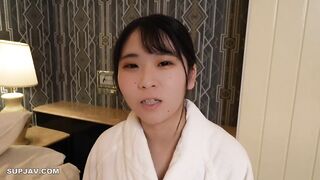 FC2PPV 4734594 3日間！70OFF！野暮ったさが愛おしい巨乳素人。拒まれるキス、、なのに感度は良好、立派に育ったお乳は特に敏感 jav