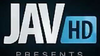 털이 많은 음부를 유부녀 마키 호조 격렬한 섹스를 갈망