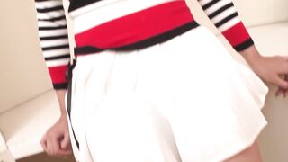 아름다운 각선미 코나츠 히나타 면도한 음부에 강력한 섹스