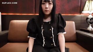 FC2PPV 4739587 3日間！半額！【初撮り】【半外半中】コンカフェで働く不思議ちゃんは好きの感度良好ドすけべドM女。剛毛まんこにパッチリお jav