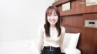 FC2PPV 4742908 11日まで2990pt ※訳アリ 大型新人最終回!! この前卒業した(1)⑧歳色白美人に「前回超人気でしたよ」 交渉の果て再撮影 jav