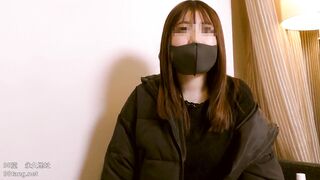 FC2PPV 1630863 【雪肌・雪美乳】両親共に失業し学費を稼ぐために美肌を晒す事になった20歳JD。初撮りに緊張しつつも愛液は溢れるくらいに流れ出 jav