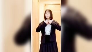 可愛い子のオナニー自撮り3 jav