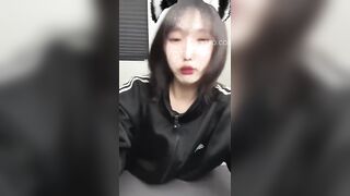 日本大學妹子自拍影片合輯 jav