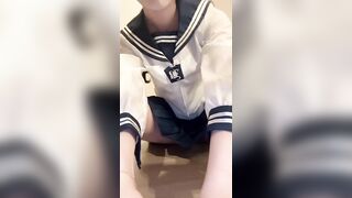 JK制服の美女がパンツずらしてバイブオナニー jav