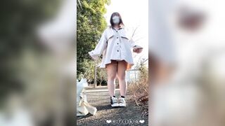 【19歳Gカップえりかの自撮り】☆彡高〇の野球部のグランドで部員が練習しているすぐそばで全裸になってディルドオナニーしちゃった jav jvip
