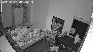 【最高尻】最高の妹が親友と自宅で着替えてオナニーする33V jav jvip ipcam (11)