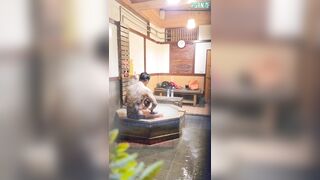【お風呂流出】貸切温泉旅館をカメラで隠し撮り流出 完全版15V jav jvip ipcam (3)