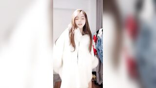 細身ヌードダンス【2004年生まれの妹】高価値学生少女ストリップヌードダンス23V jav jvip (15)