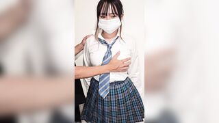 立ったまま羞恥攻めをされ腰ガクガクしながらよがってしまう青ちぇギャルJK jav jvip