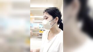 【同僚OLの乳首胸ちら#42】2名分エリート女子の会議中の胸チラ派遣事務の買い出し胸チラ ipcam