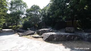 FC2PPV 4759345 ３日間！半額！【初撮り】【半外半中】衝・撃・爆・乳！！20歳が隠し持つ神からの産物。フワフワモチモチプルプルの神乳堪能フルコース jav