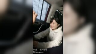 FC2PPV 1649597 【個人撮影】清楚系女子大生の車内フェラ＆ディープキスで大量射精（美樹３回目） jav