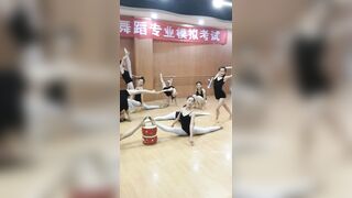 バレエダンサーのオーダーメイド流出❤️若々しいボディ、引き締まったボディ、開脚 jav jvip (31)