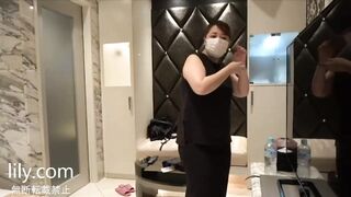 FC2PPV 4772458 【完全素人】アプリで知り合ったぽっちゃり女友達が乗りよくて撮影もOKだった【無】 jav 1