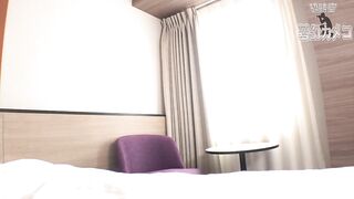 FC2PPV 1654786 【大手企業モデル】流出●秘密のコスプレ撮影会でハードな生アクメSEX　極太チンポで狭マンコ開帳され数分でアクメ逝き　そのまま強制種付け jav