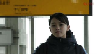 《部活女子》【電車チカン】★陸上部の日焼け美少女が「おチンポ気持ちイイッ！」と未成熟ボディを痙攣させて中出しアクメ jav jvip