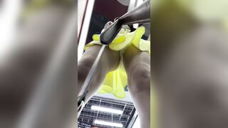 ヒラヒラ生地のミニスカワンピでバッティングしてきたよ ipcam