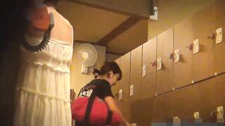 海水浴場隣接温泉☆熟女＆お姉さん達の満腹脱衣所 編 066, 編 067, 編 071 ipcam 5 (3)