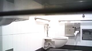 Hot Girls In Student Toilet 10-13 ipcam