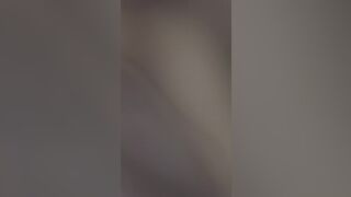 最高の流出❤️金欠のクズ野郎が金を売る。2002年に卒業したばかりの奴。対照的なビッチな彼女の自撮りセックス動画HD jav jvip (9)